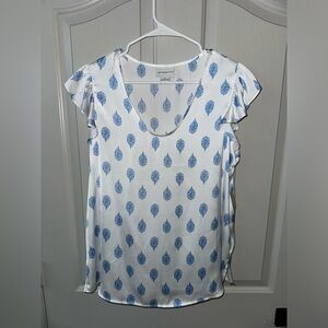 Women’s Dress Shirt - size Medium